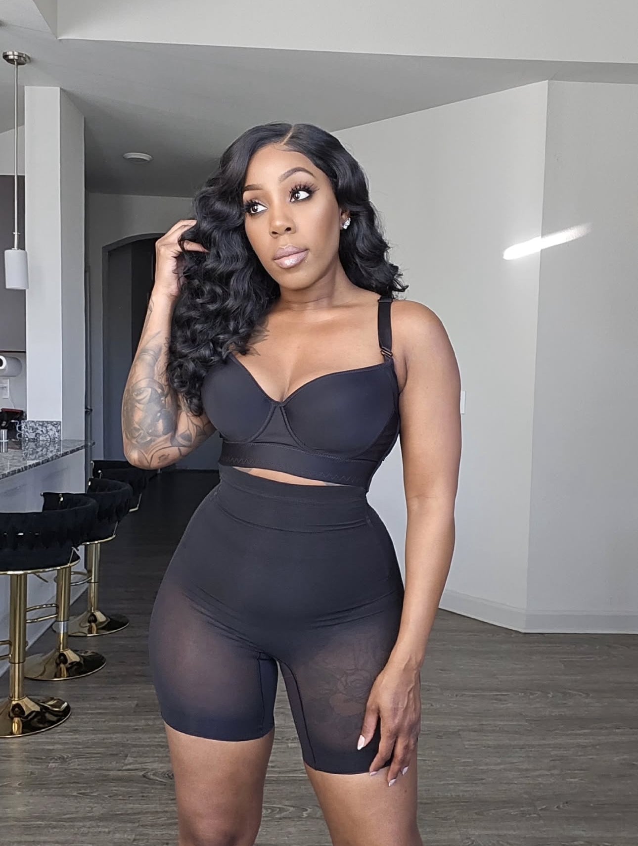 Faja de malla para control de abdomen y espalda baja que levanta glúteos